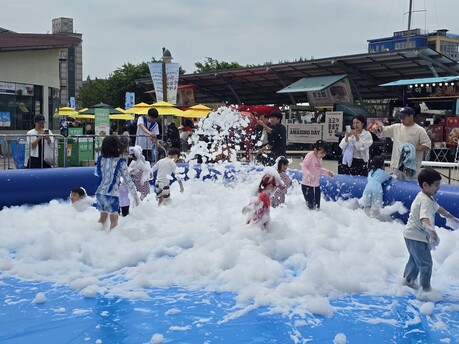 ‘천배만배 화성 뱃놀이축제’ 개막... 서해 대표 해양축제 도약 시동