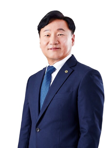“지방정부와 의회, 균형 맞춰야”...남종섭 경기도의회 의장이 꺼낸 ‘지방의회법’