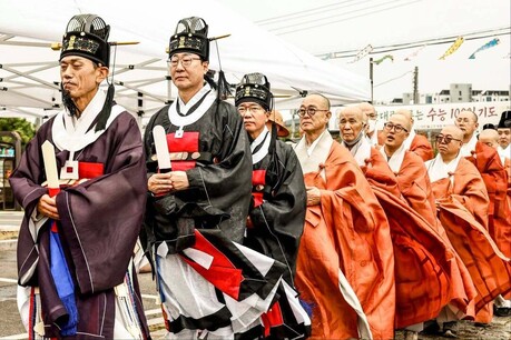 “도시의 중심은 사람”...정명근 시장, 용주사에서 되새긴 정조의 애민정신